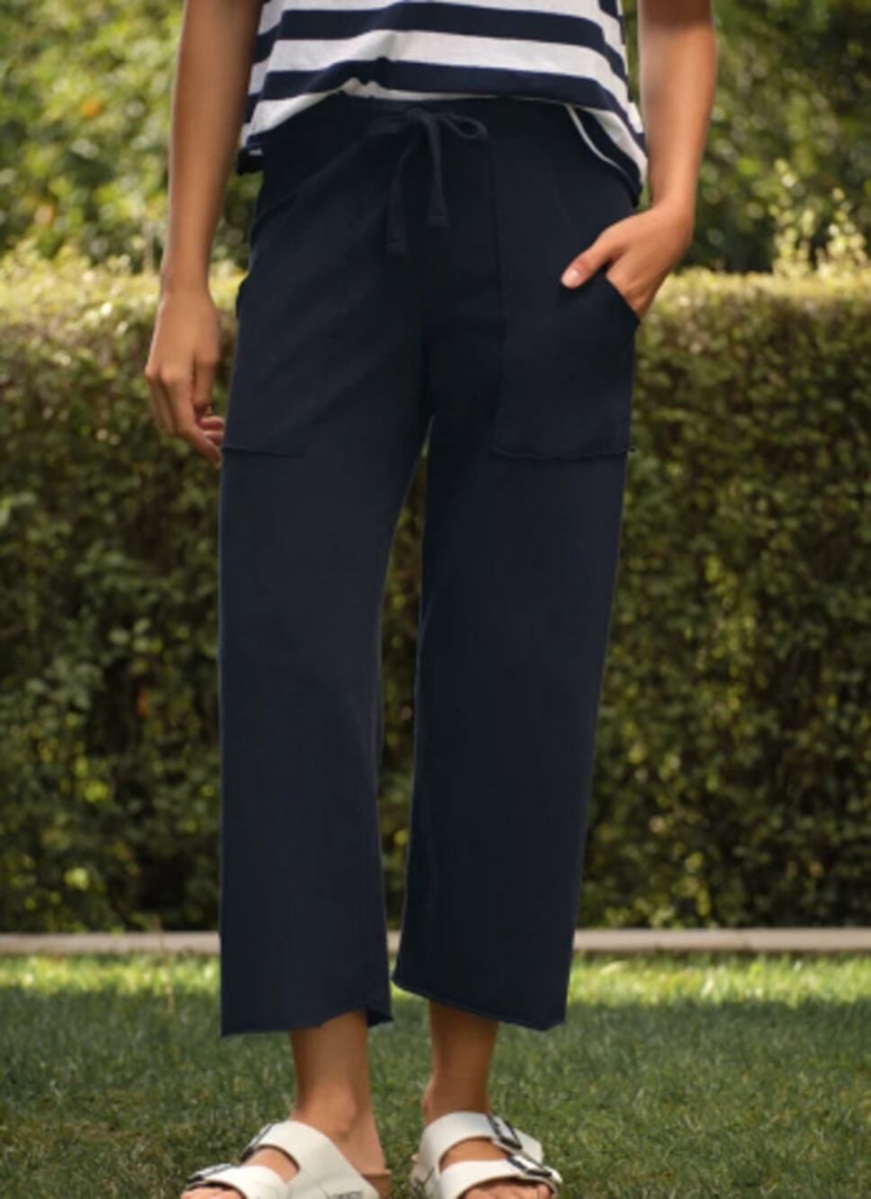 Frank & Eileen Penny Patch Pocket Sweatpants in Royal Navy Sz. M